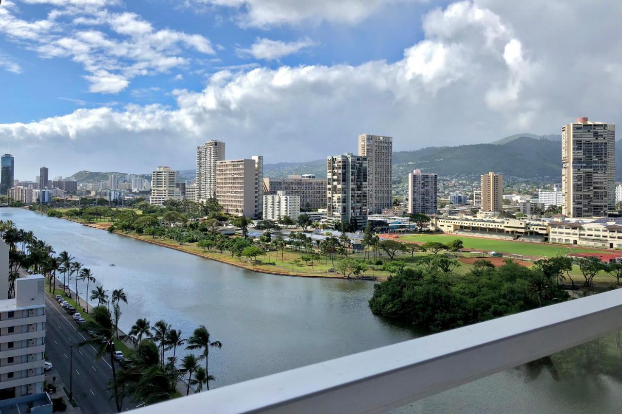 Apartments At Palms Waikiki Honolulu Exterior photo