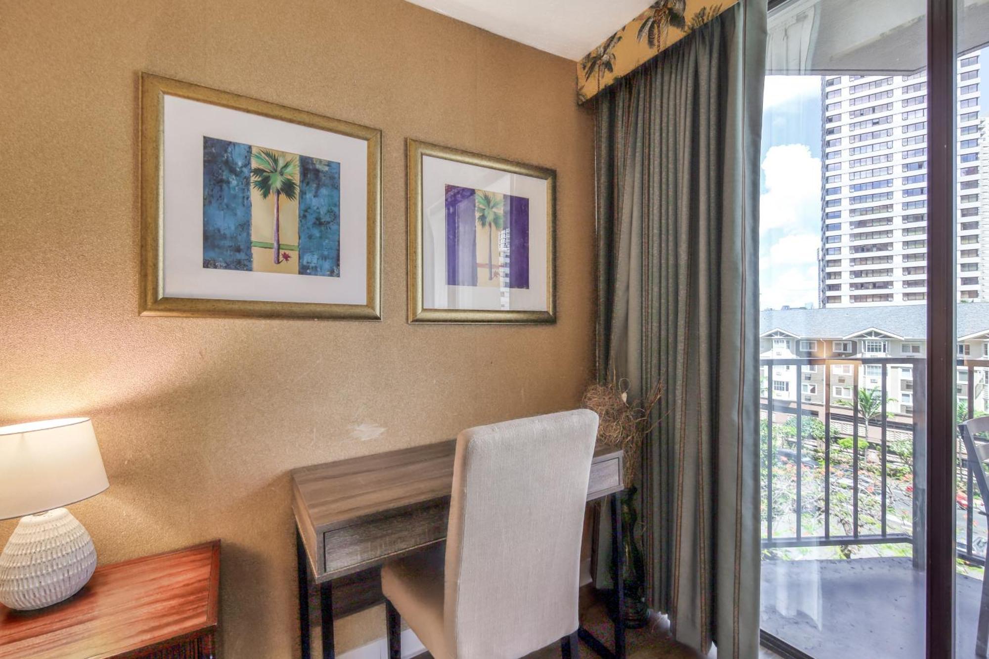 Apartments At Palms Waikiki Honolulu Room photo